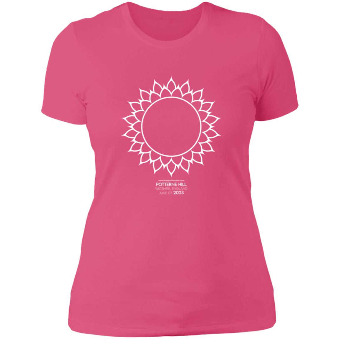 Crop Circle Basic T-Shirt - Potterne Hill