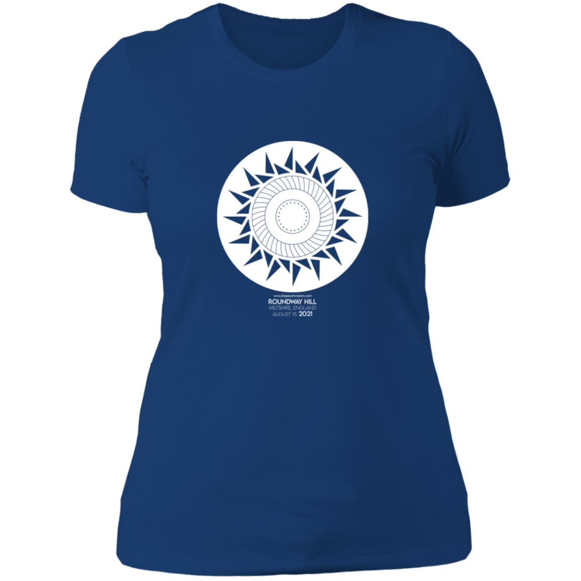 Crop Circle Basic T-Shirt - Roundway Hill 7