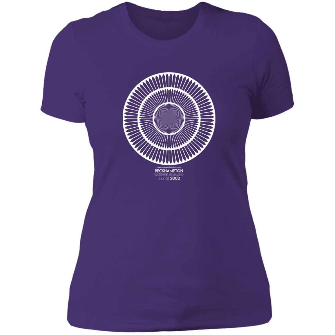 Crop Circle Basic T-Shirt - Beckhampton