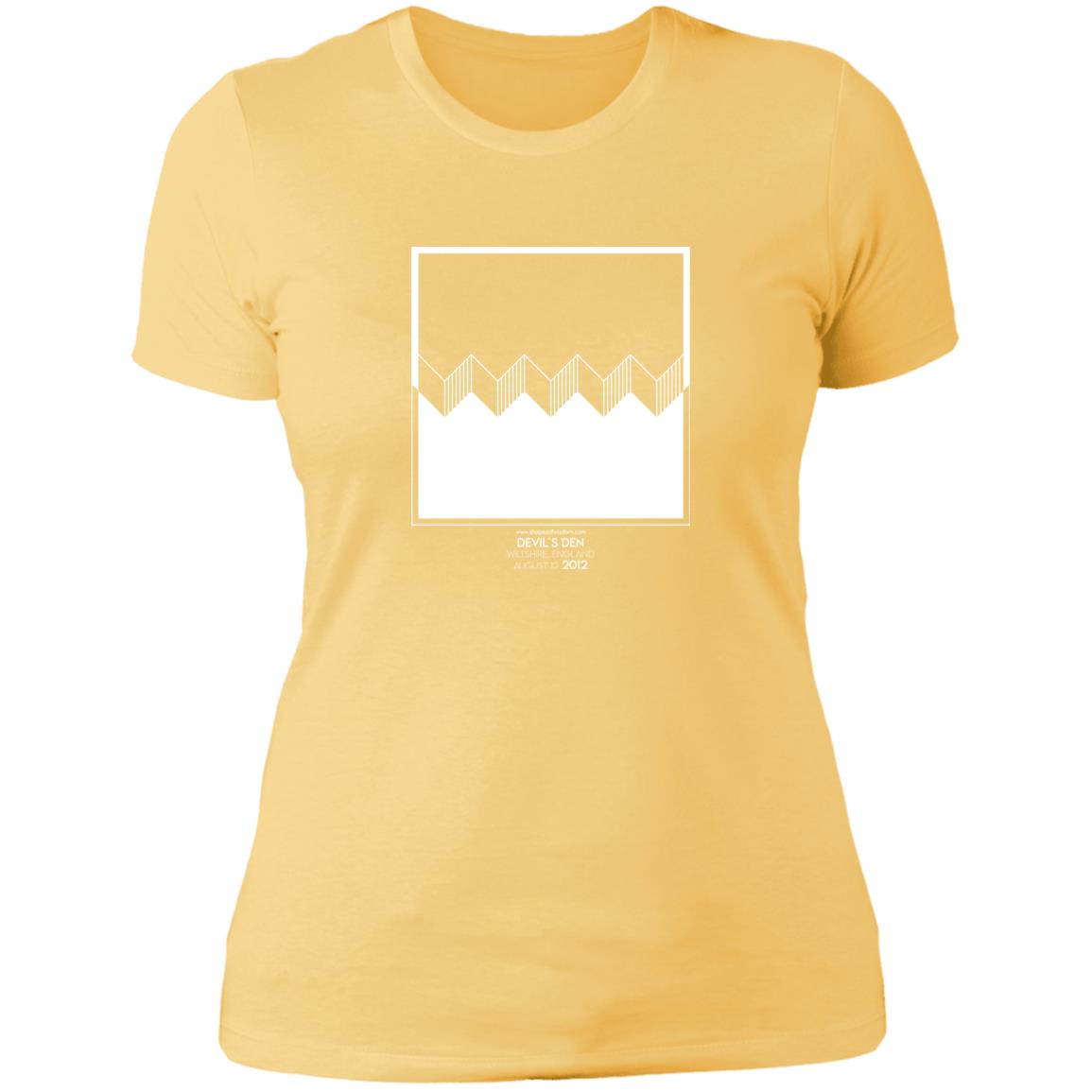 Crop Circle Basic T-Shirt - Devil´s Den